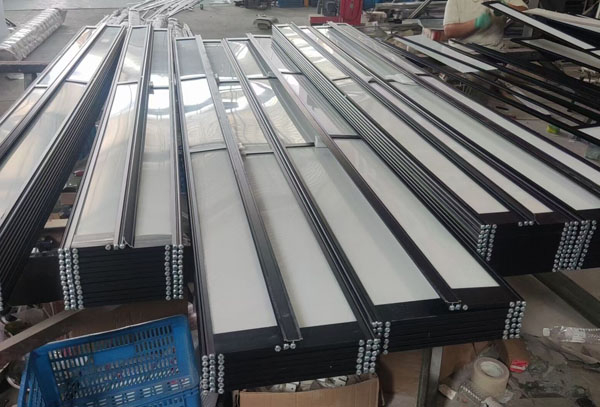 水晶門生產(chǎn)廠家